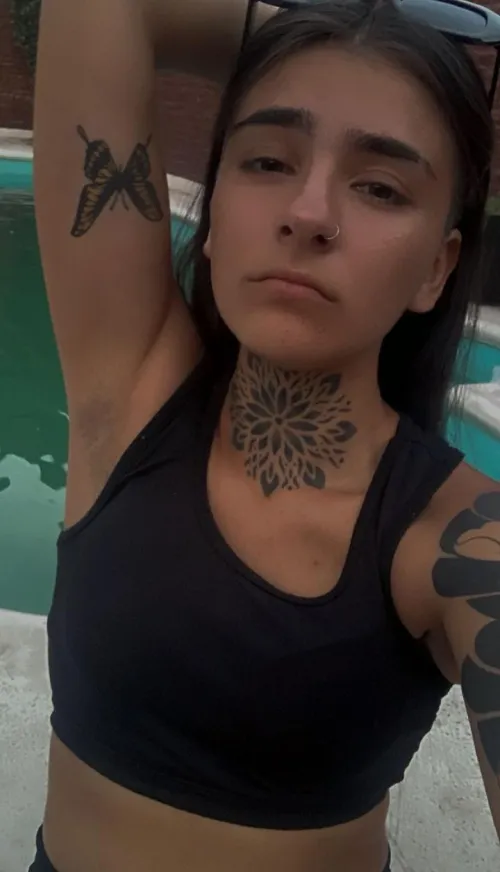 Thumbnail Armpit Attraction: Dark_1478's 23-Year-Old Fascination