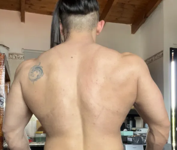 Thumbnail Furius: Mrmusclegirl's NSFW_Hardbodies Tale