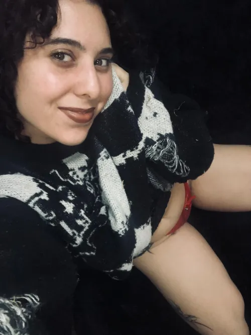 Thumbnail Mistik_in_hell Teases: Curious About What's Under My Sweater?