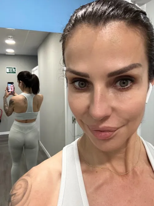 Thumbnail YogaPants Gains Unveiled by Miss-Jade-Fox