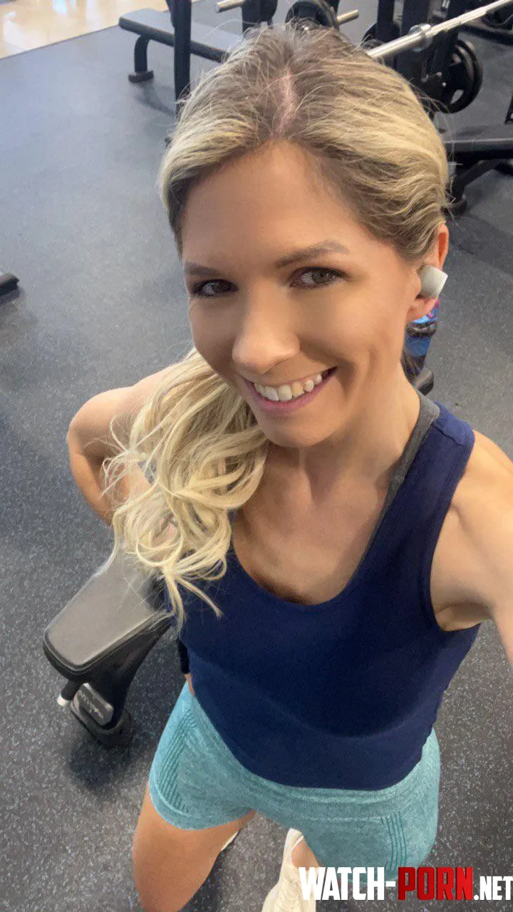 Gym timef41 by Ms_AllyMari