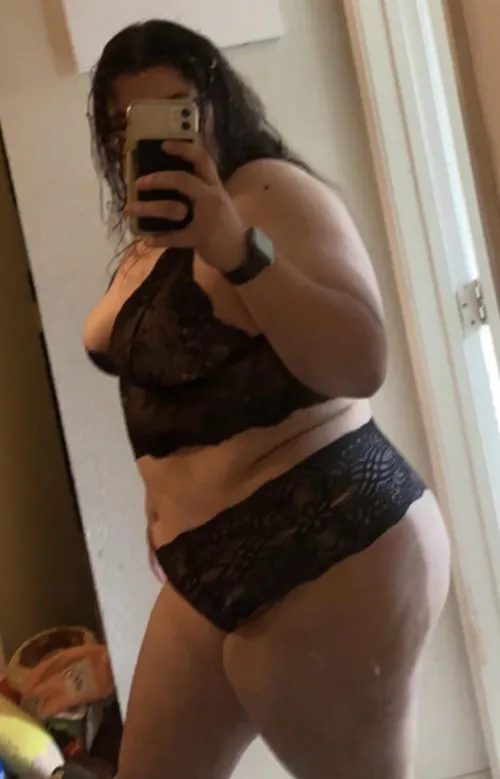 Thumbnail Join Savvannahhh in 'I Want to Play' | Chubby