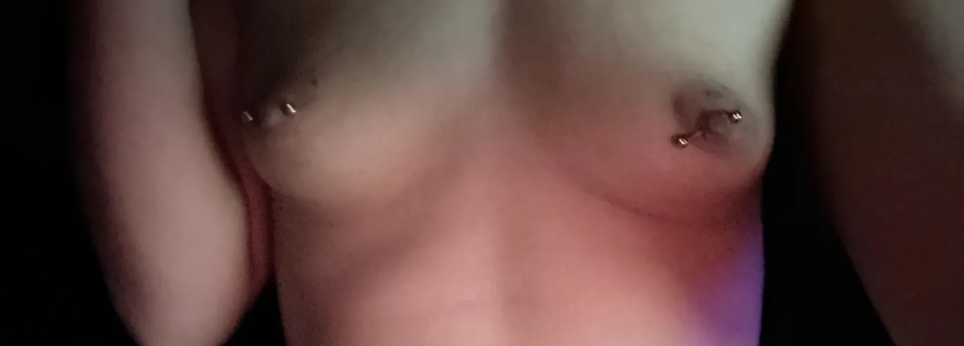 Thumbnail Join curlygurlcumslutx3 for Some Fun, Babygirl!