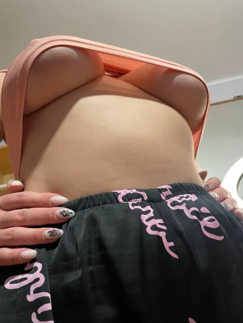 Thumbnail Before-Bedtime Tease: Underboob Exposure | AmyWinne