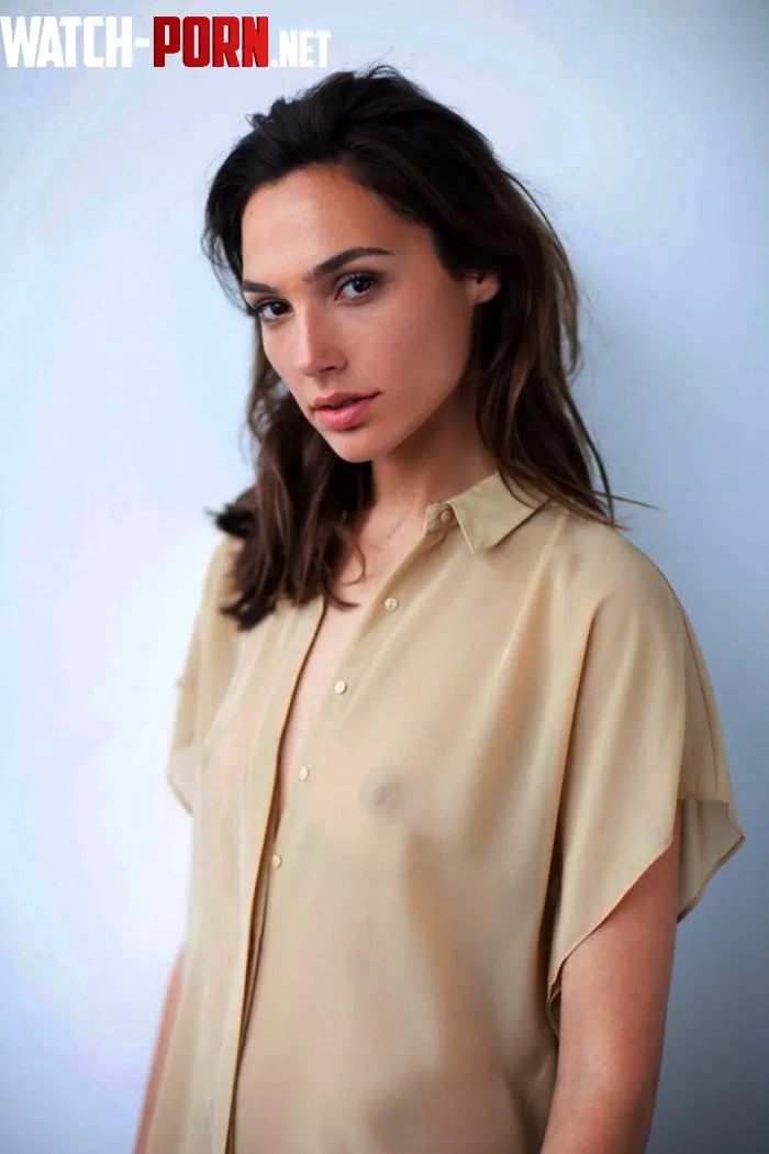 Gal Gadots nipples by Different_Rub_5537