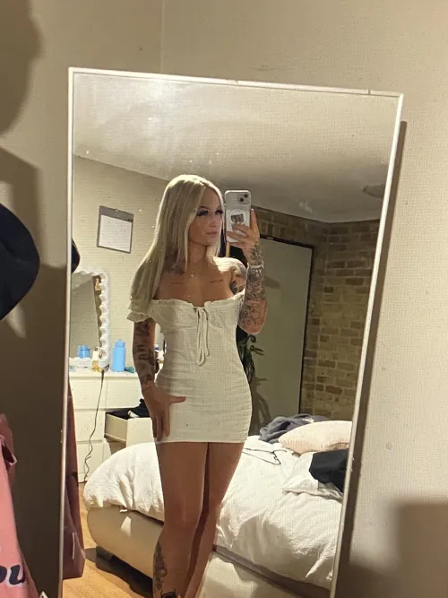 Thumbnail What Would You Do to a Girl Like Me: Wonderful-evelynamur Unashamed Thoughts