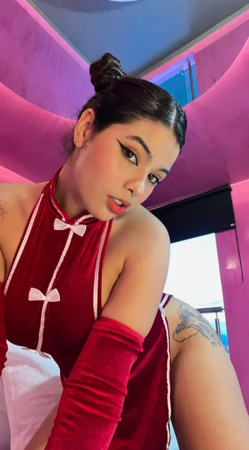 Thumbnail Age of Seduction: Unleashing 18-Year-Old Charms | chicxgoddess