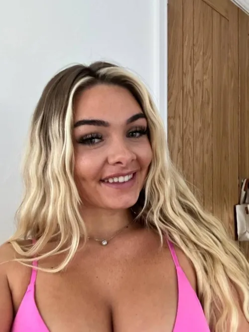 Thumbnail Exploring the Appeal of Amateur Sluts: A Provocative Discussion by courtelizabeth93