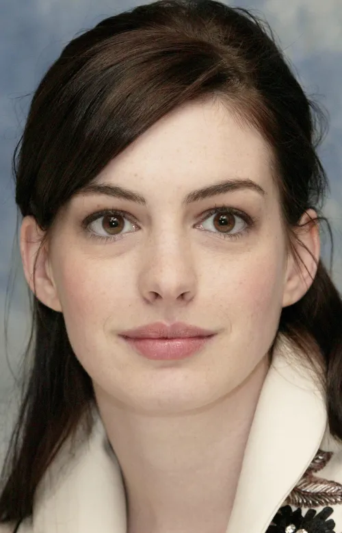 Thumbnail Anne Hathaway: Beauty in Focus by oblique_shockwave | PrettyGirls