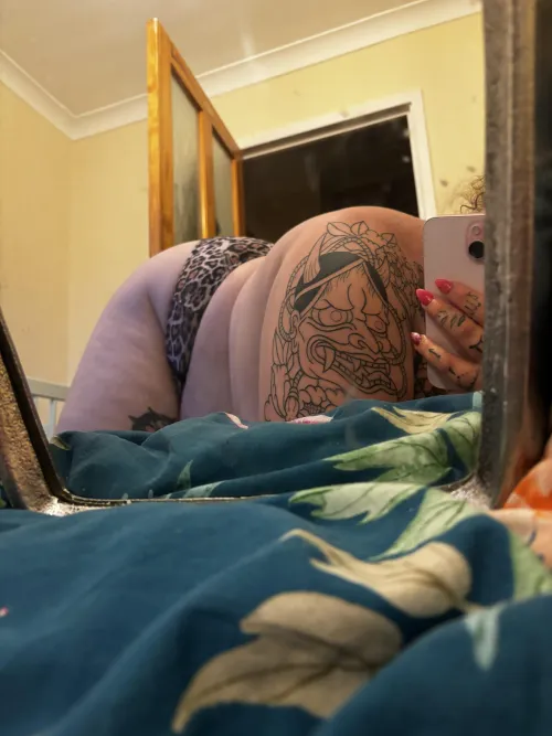 Thumbnail Bold and Beautiful: Pleasant-Ad-8536 Embraces BBW and Tattoos