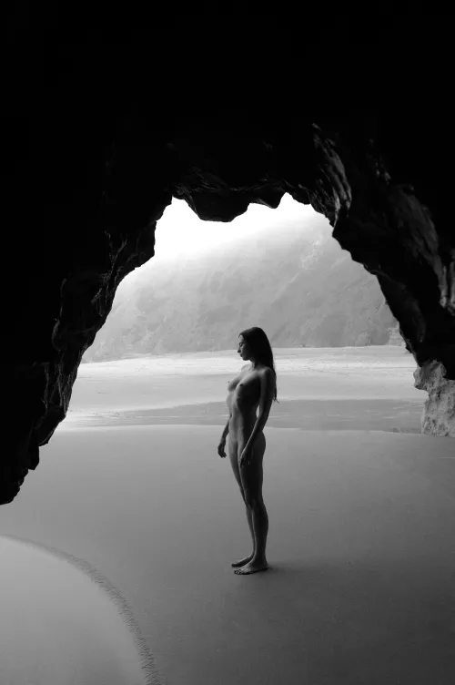 Thumbnail JuliaSlip's Inspiring Muse: Kateryna Prekrasna's Captivating Beauty