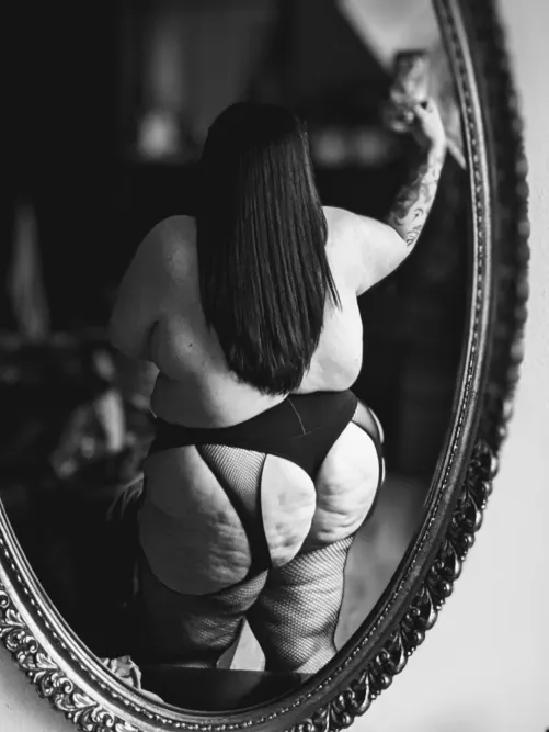 Thumbnail Feel-Good Moments: Celebrating Sensuality with NiceGermanGirl