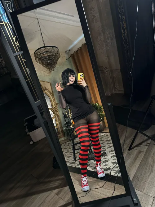 Thumbnail Neyrodesu's Neyrodesu's Cosplay Showcase: Mavis Impersonation