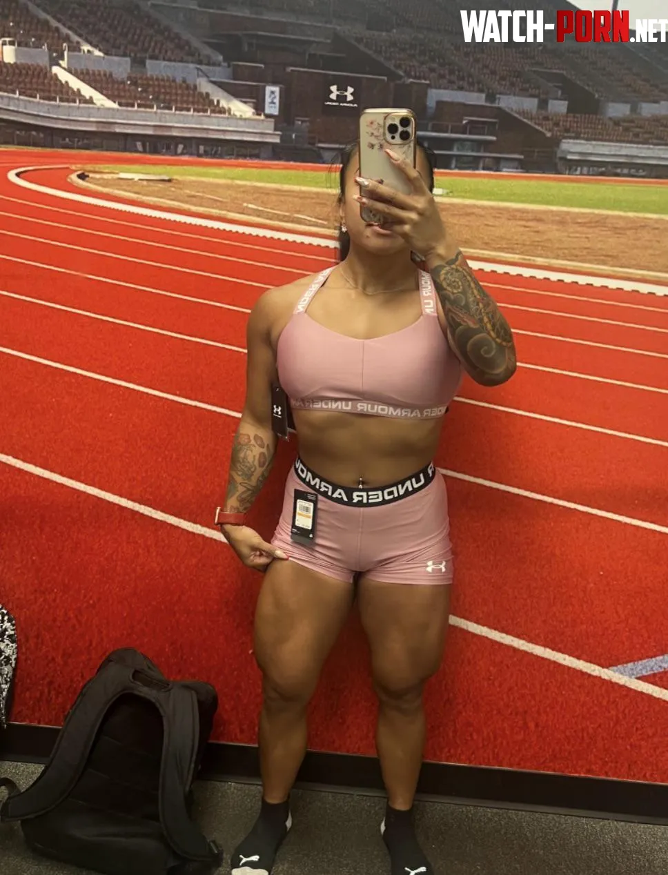 Cant tell if I made gains or if the lighting is just good  by fitbadbitchasianxxx