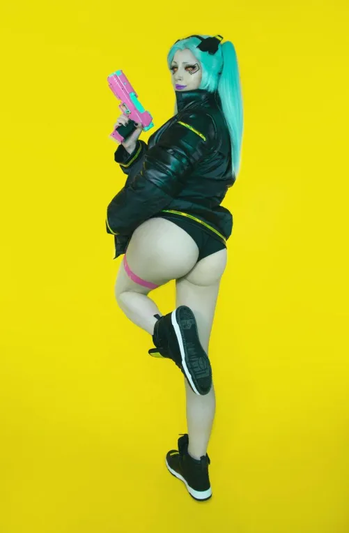 Thumbnail Weird-Doughnut7002 Stuns in Rebecca Cosplay - NSFWCostumes