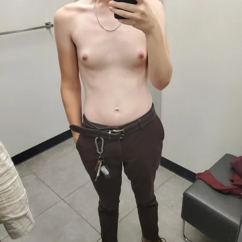 Thumbnail Femmes Fitting Room Invitations - LornaMorgana's dykesgonewild