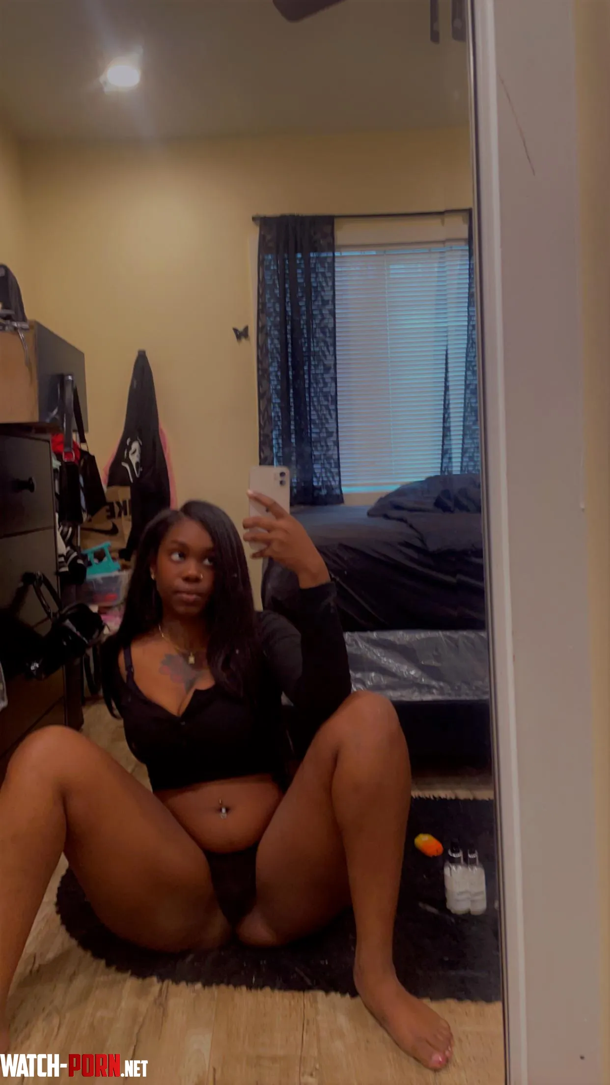 Young Hot Ebony by BabyKaie