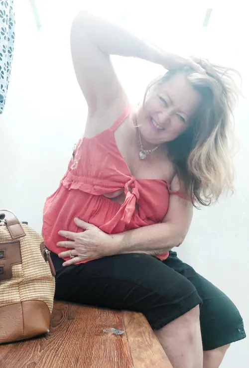Thumbnail Nightly Urges: Fulfill Blondiedi1223's GILF Desires | gilf
