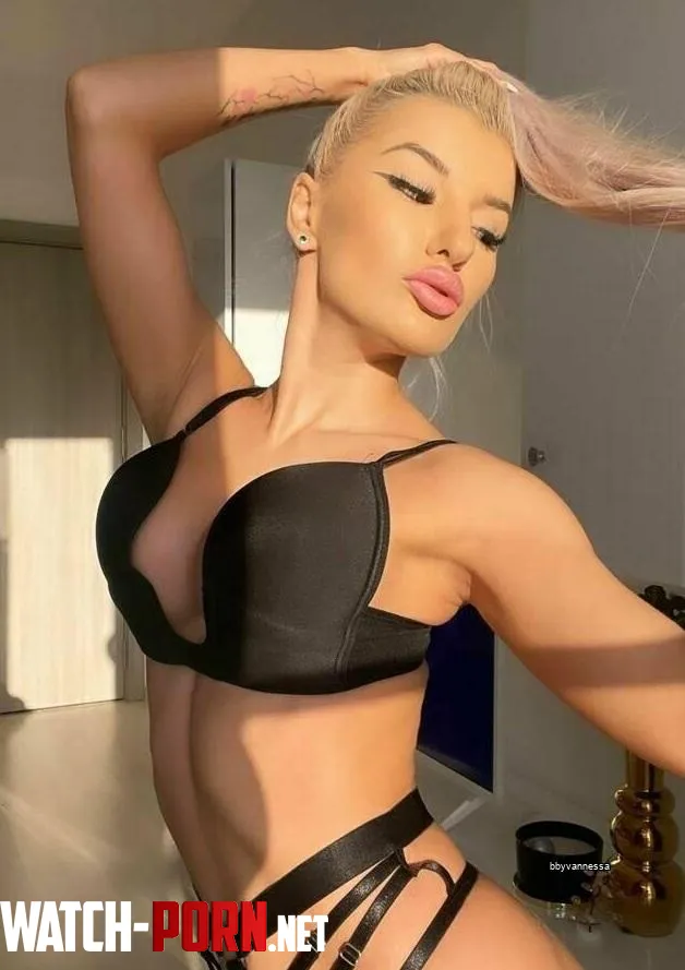 Tell me that you get excited when you see my armpits by Bbyvannessa