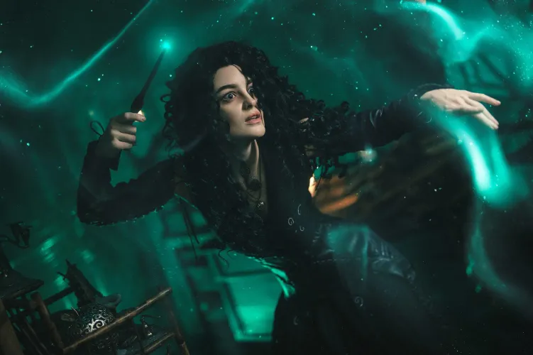 Thumbnail Bellatrix Lestrange Transformation: Sophie_Katssby's cosplaygirls Creativity
