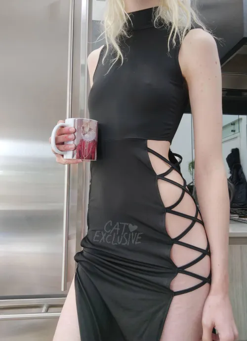 Thumbnail Quick Run Essentials: Covered Style for a Store Visit by catexclusive