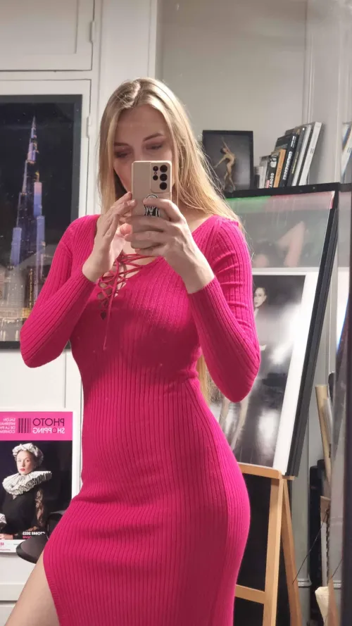Thumbnail SuperDishwasher's Desire: Meeting in a Special Way - Discover More! — tightdresses