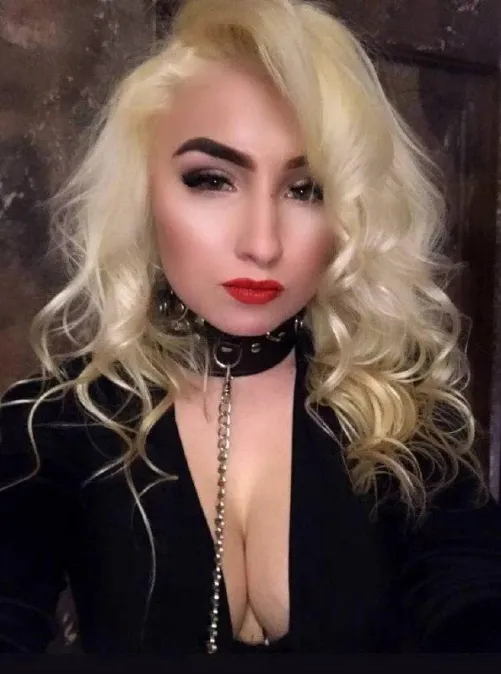 Thumbnail Play with Me and Be a Good Girl: AnjellaBrowski's Collared Insights