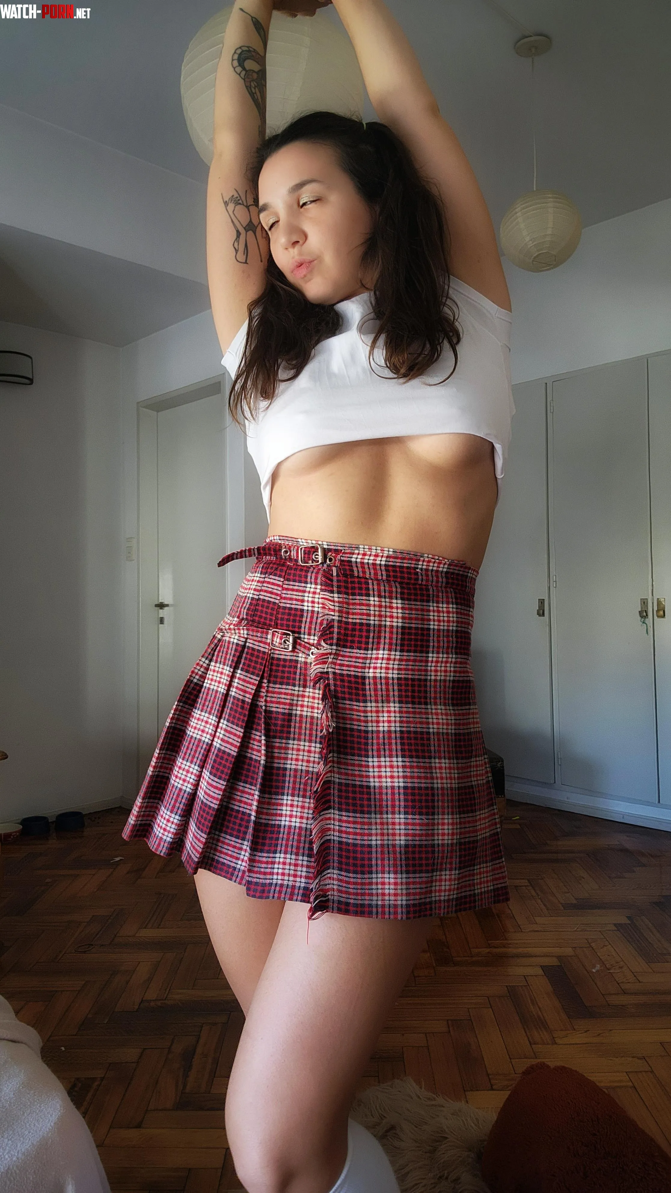 Can you guess the colour of my panties by wonderluo1222