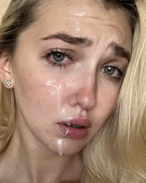 Thumbnail Semen Seduction: Adorning Beautiful Plump Lips by Arya_Doll