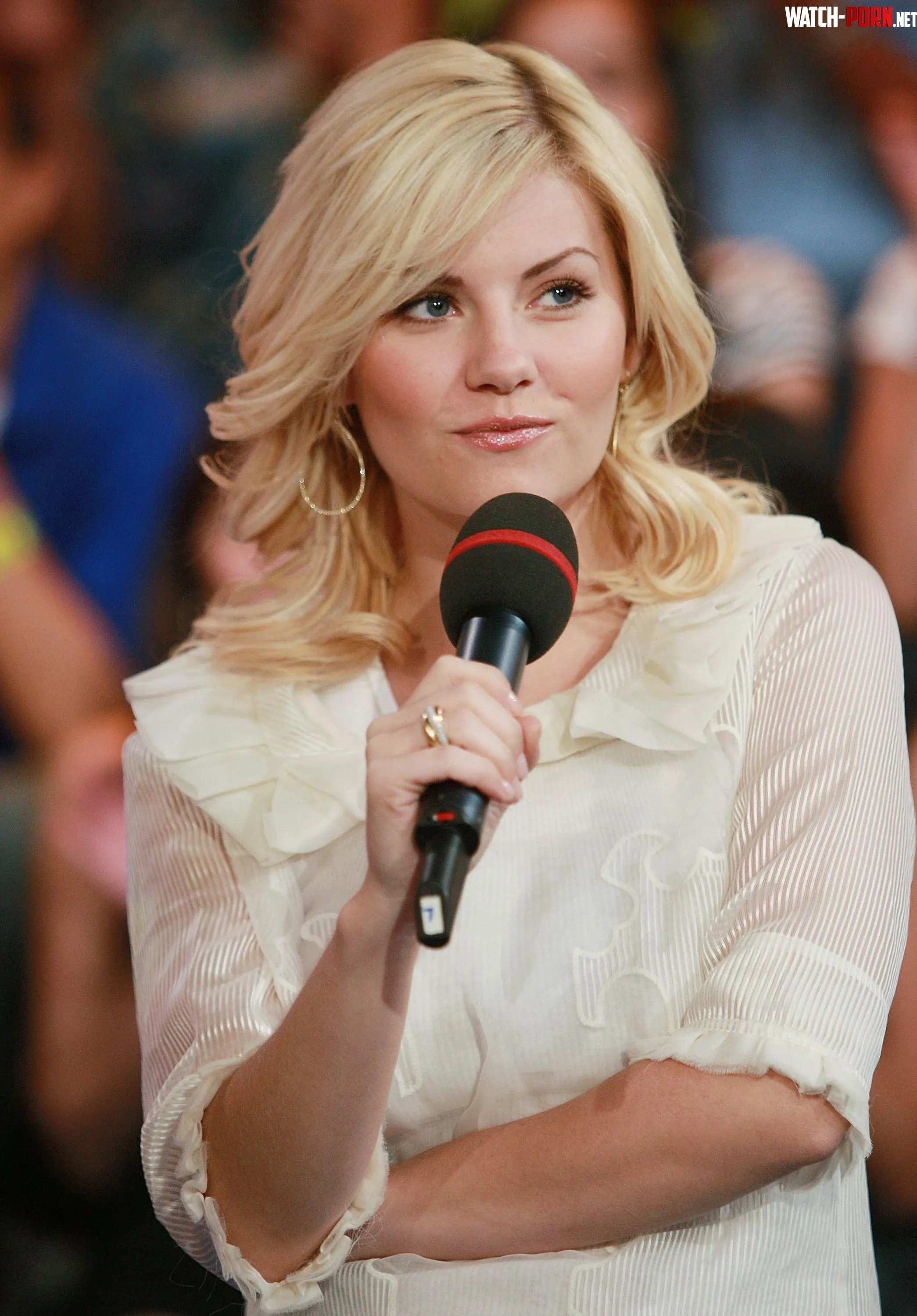Elisha Cuthbert by CelebMaestro