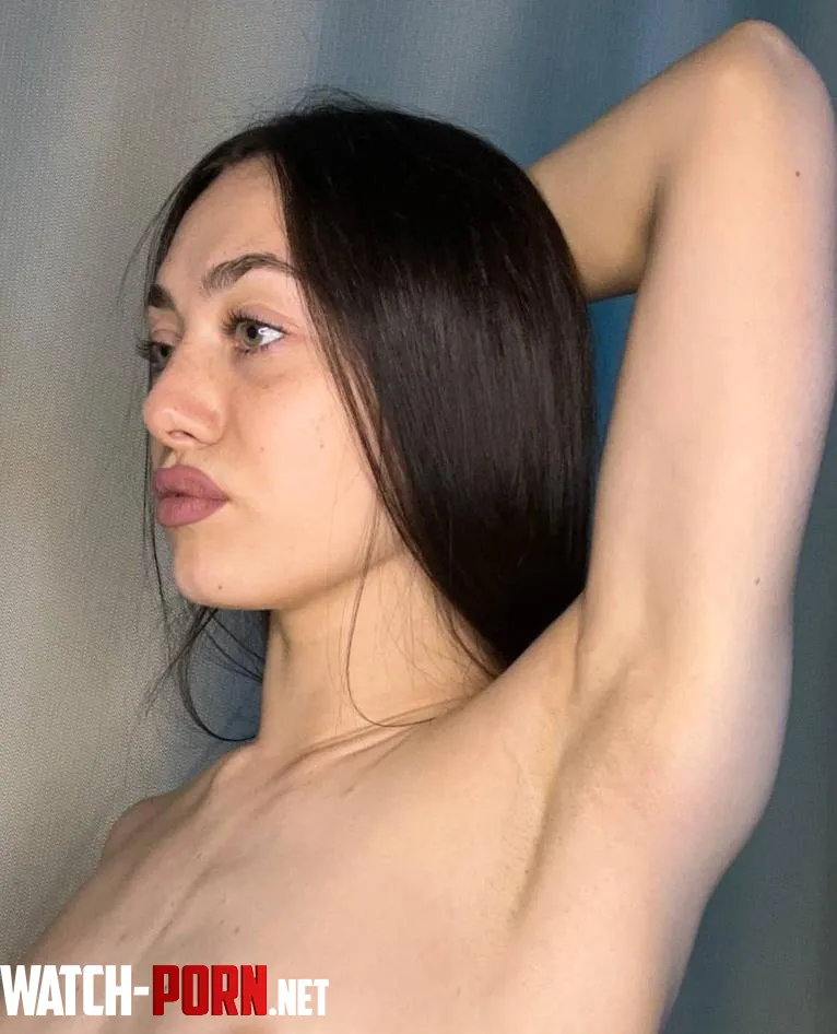 Fuck my armpits hard and cum in them by meledylove