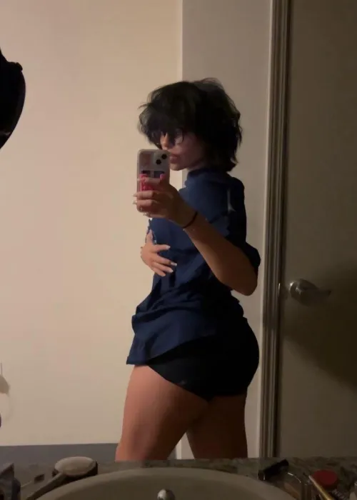 Thumbnail Gym Girlie Fantasy: Exploring You-own-chelsea's Fitness Journey as a LegalTeen