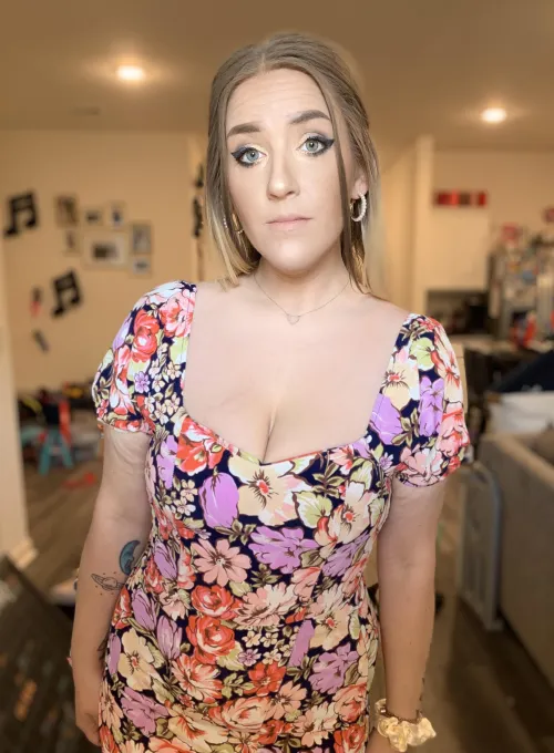 Thumbnail Commotion for the Dress: Embracing Bralessness by BreezeLitaVIP