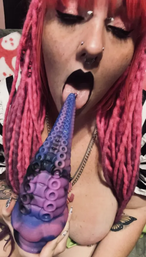 Thumbnail Unveiling The Ghost with the Most | Demonqueenxoxo | NSFWCostumes