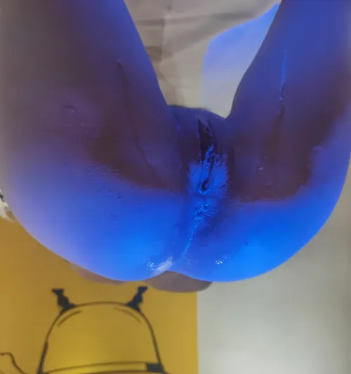 Thumbnail Revealing Perspective: cutenagirl's Surprising Photo of a 'Cum-Filled Pussy'