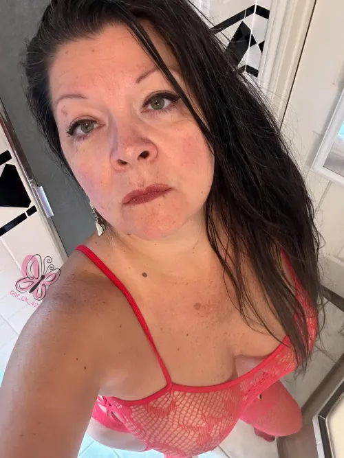 Thumbnail Curious Glances: Brunette Elegance Unveiled at 54 by Gilf_CK_420