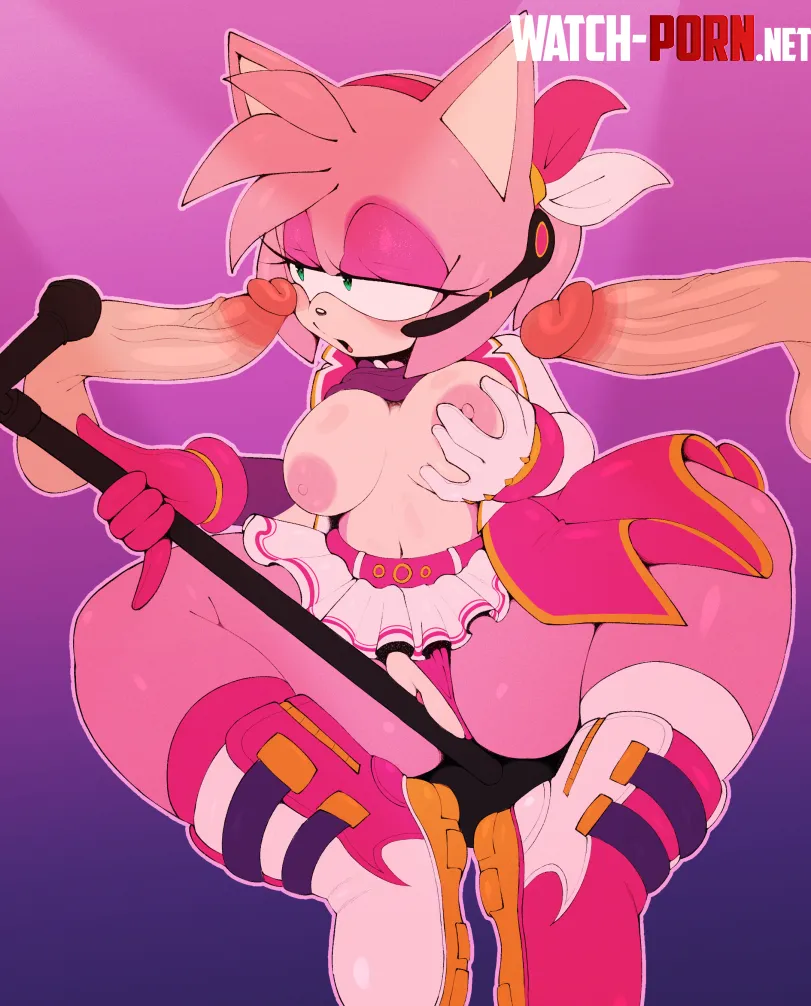 Amy getting ready to help out her fans  by Ok_Tradition1213