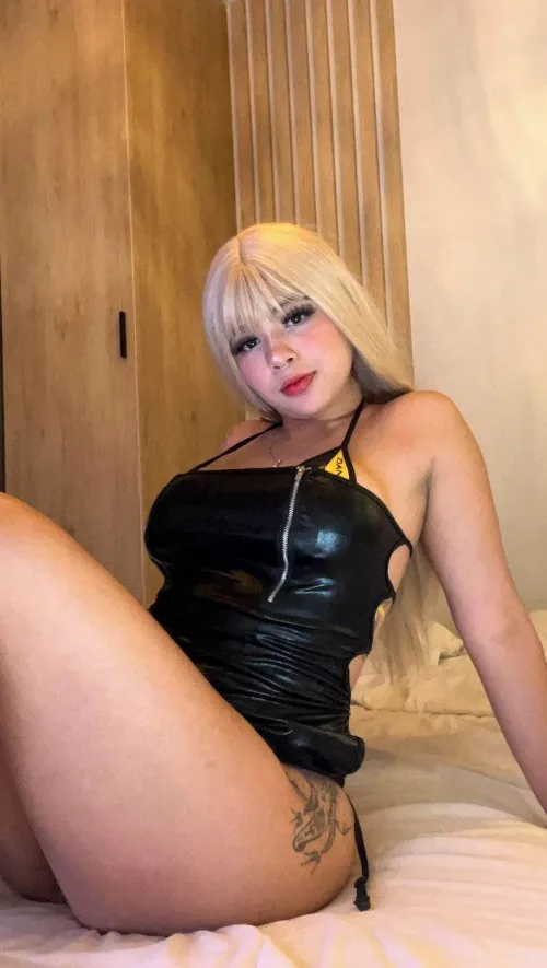Thumbnail I Want a Huge Age Gap Papi by Chicxgoddess | LadiesInLeather Category