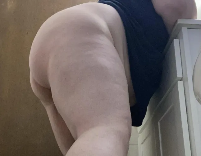Thumbnail Desperate Need of Breeding: clxx2's Article | BBW Category