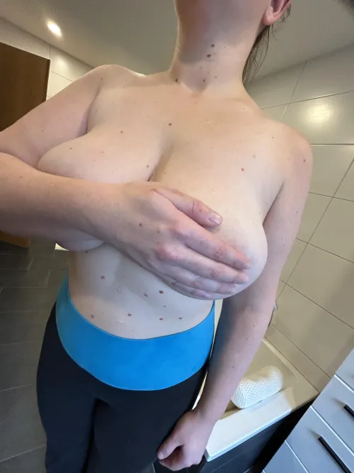 Thumbnail Mastering the Art of Handbra: Expert Level Achieved by Current_Swing_75