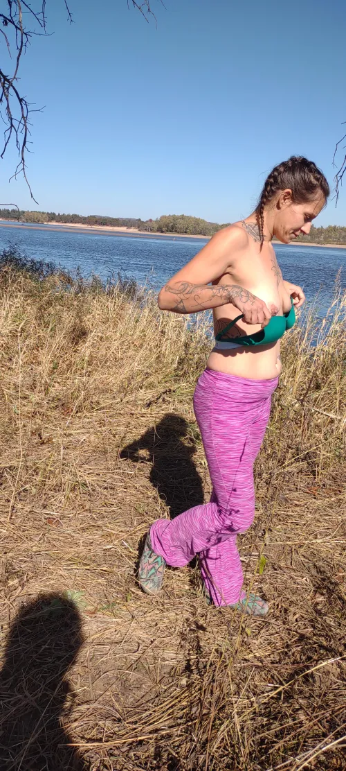 Thumbnail Flirty Encounters: The Flashing Fisherman with Newtynkerbell