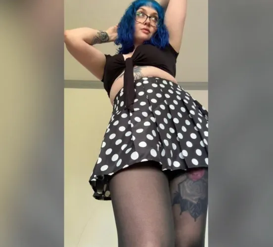 Thumbnail AndieHart98's Poetic Reflection on Snack Time and GirlswithNeonHair