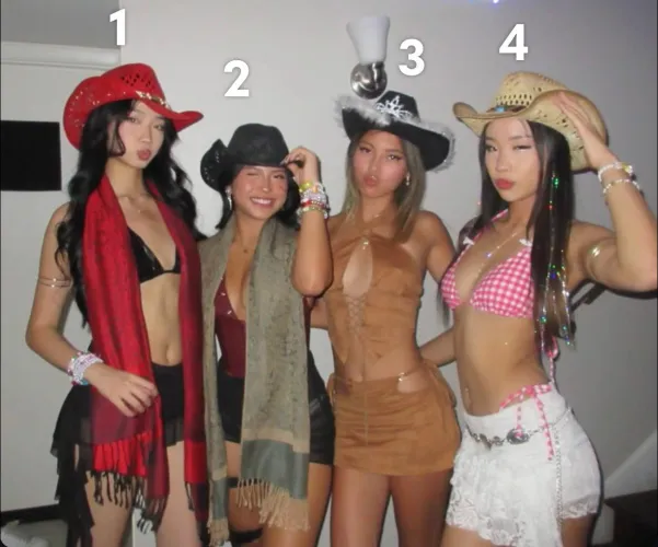 Thumbnail Bedroom Selections: Klutzy_Instance_8020's Realasians Party Ideas