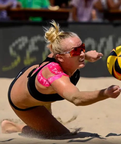 Thumbnail Sara Hughes: Rising Star in VolleyballGirls by ElinoreDoll