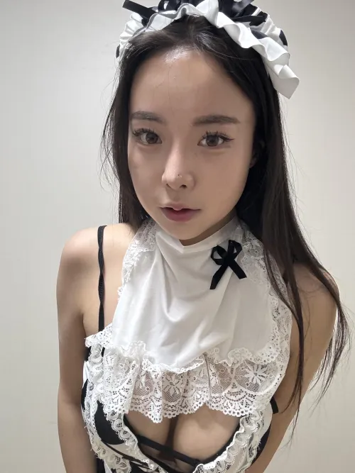 Thumbnail Embracing Rough Love: Specialist_Date6683's Erotic Journey in realasians