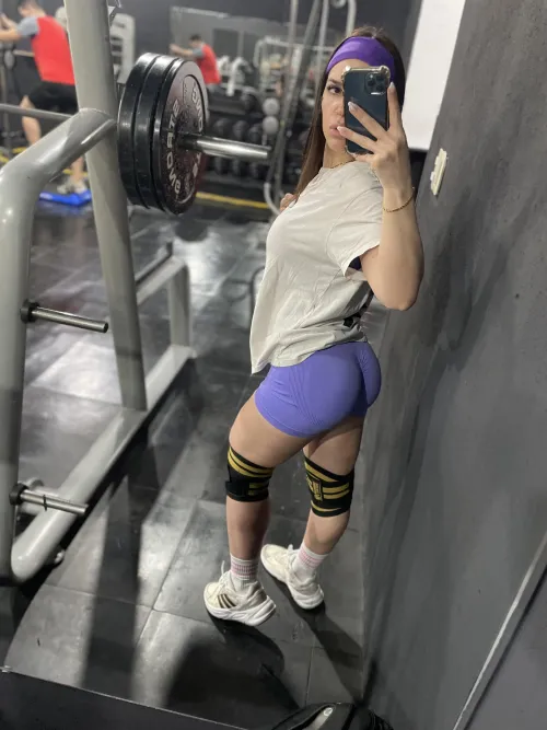 Thumbnail Intense Leg Training Secrets Unleashed by Afroditalatina