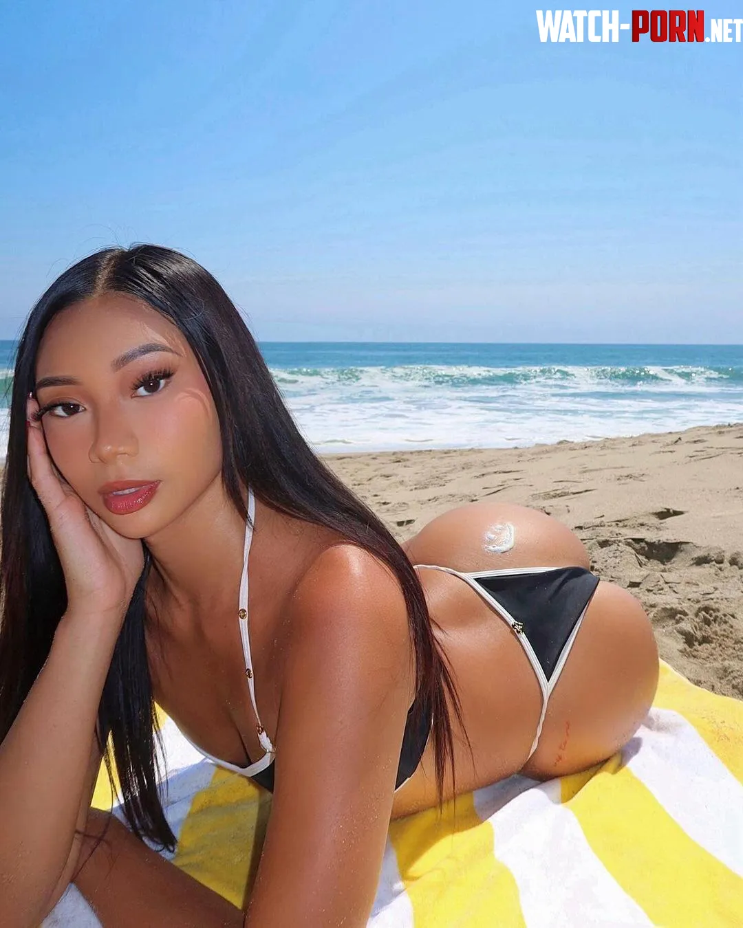 Stunning by Rubyjanetheslut