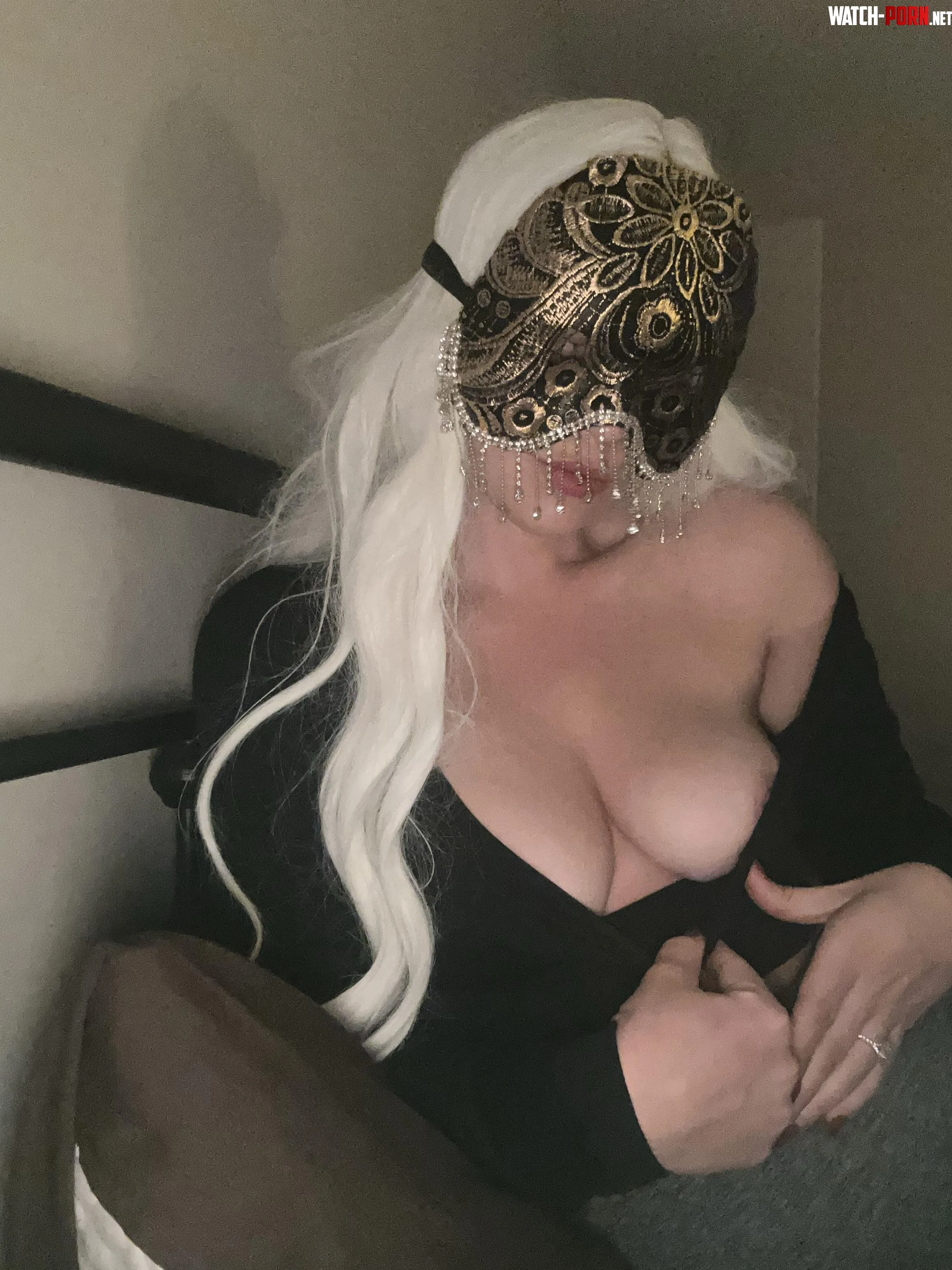 I want to catch you sneaking a peak  by SassyHottieHousewife