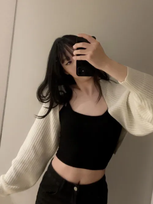 Thumbnail Feeling Cute: Dive into fayelatte's World | asiansissification