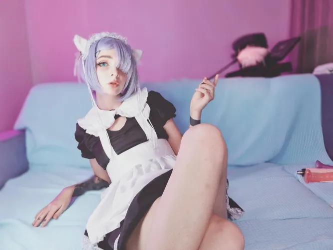 Thumbnail Cosplay Beauty of Rem from ReZero by LoliDream - CosplayLewd